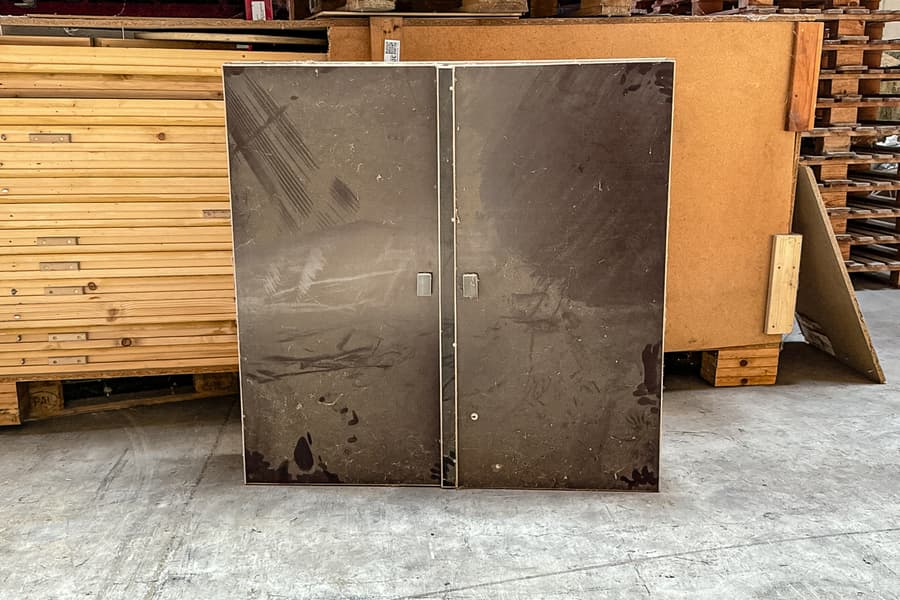 Holz Wandschrank